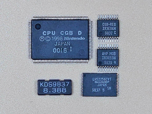 Game Boy Color CPU / RAM / AMP MGB / CGB REG - Tested and Working